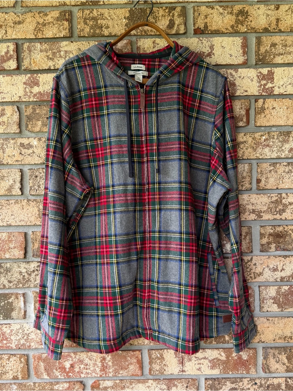 L.L.Bean Women's Scotch Plaid Flannel Shirt Women’s Size 2X Relaxed Zip Hoodie